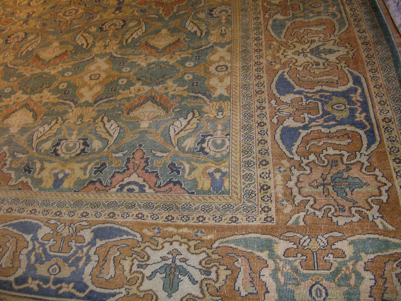 Antique sultan abad Carpet - # 7977