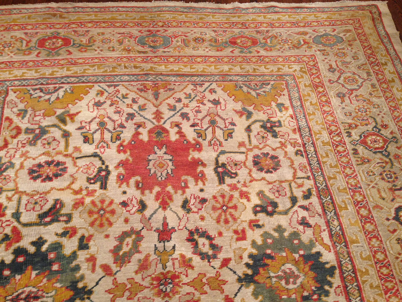 Antique sultan abad Carpet - # 8787