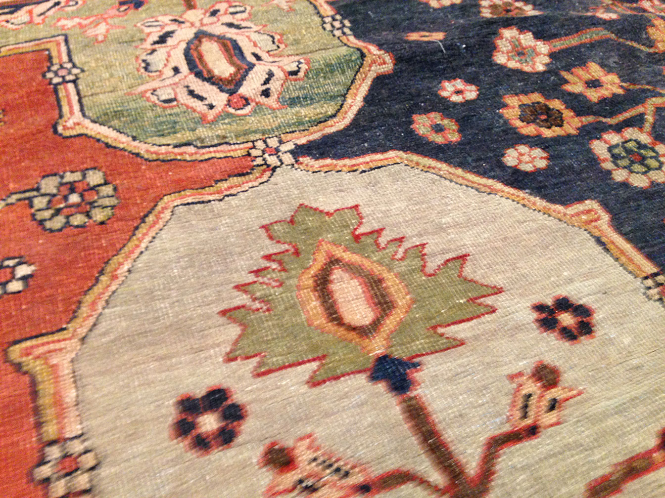 Antique sultan abad Carpet - # 9832