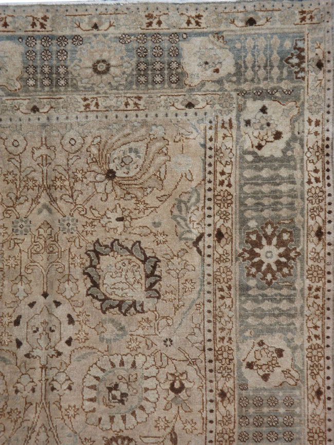 Antique tabriz Carpet - # 6569
