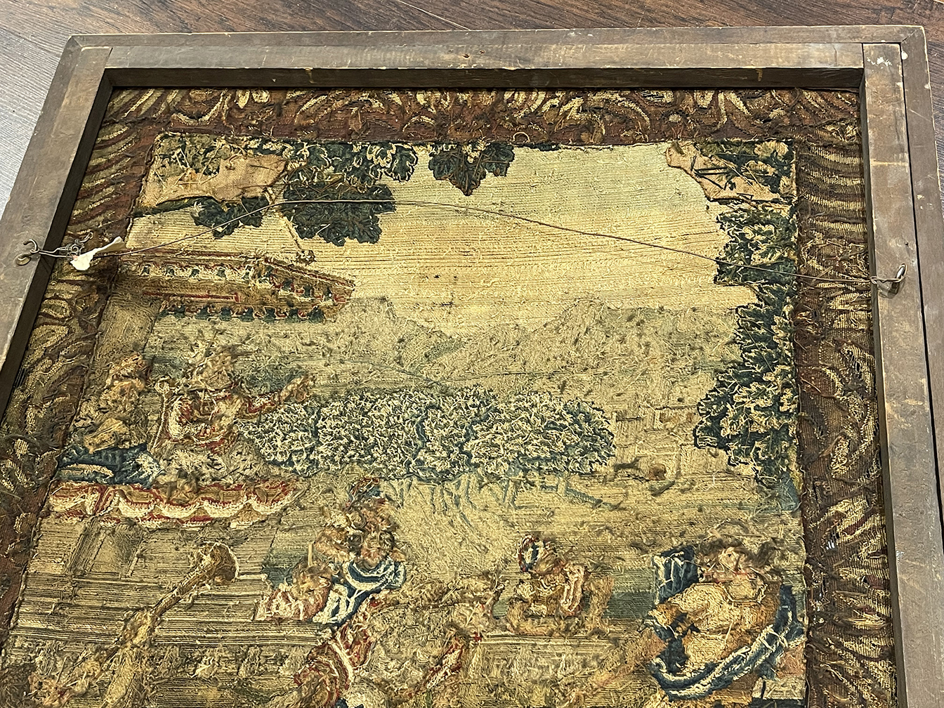 Antique tapestry - # 56601