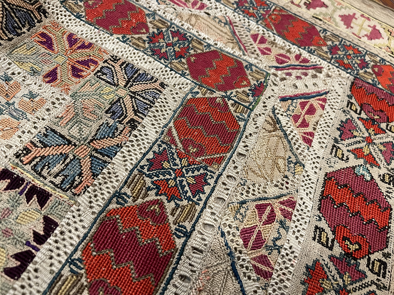 Antique textile - # 56085