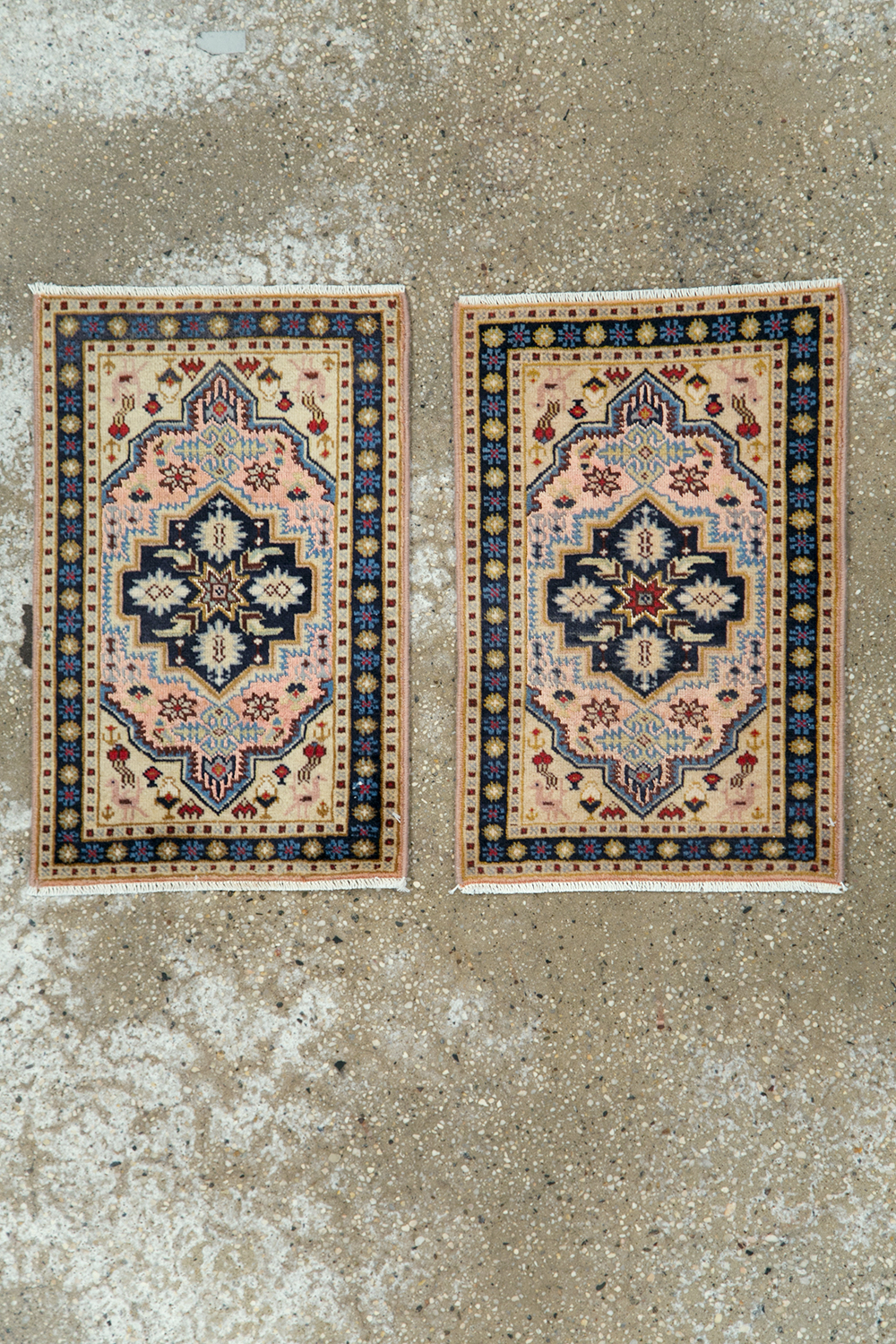 ardabil Rug - # 106018