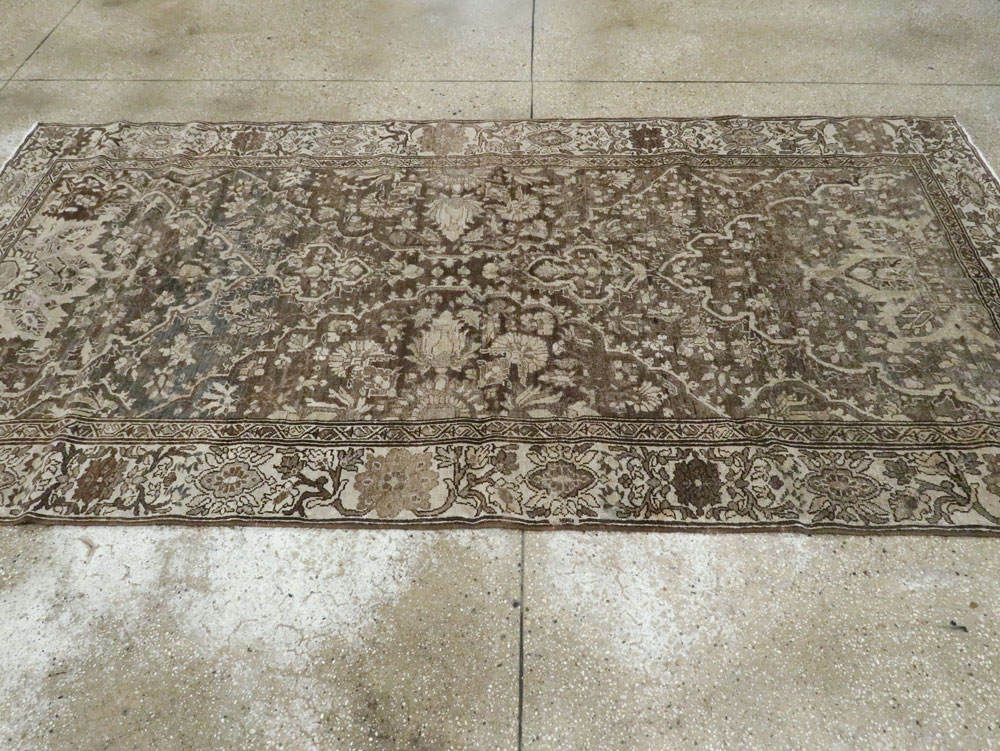 baktiari Rug - # 103250