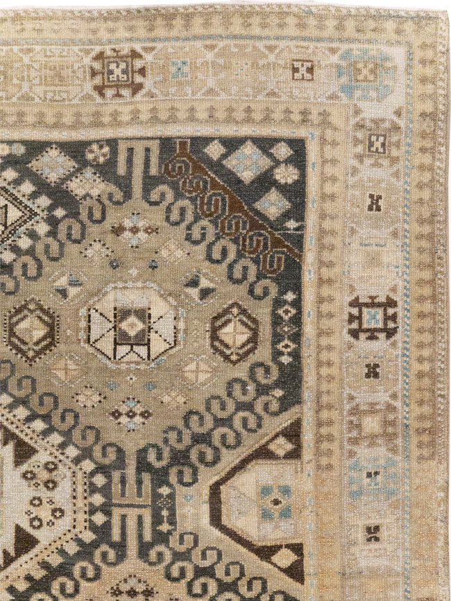 baktiari Rug - # 106897