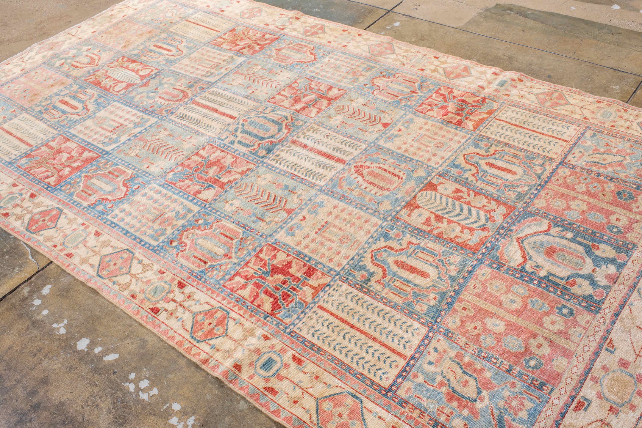 baktiary Rug - # 128465