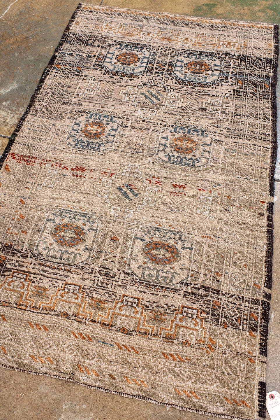 belouch Rug - # 125880