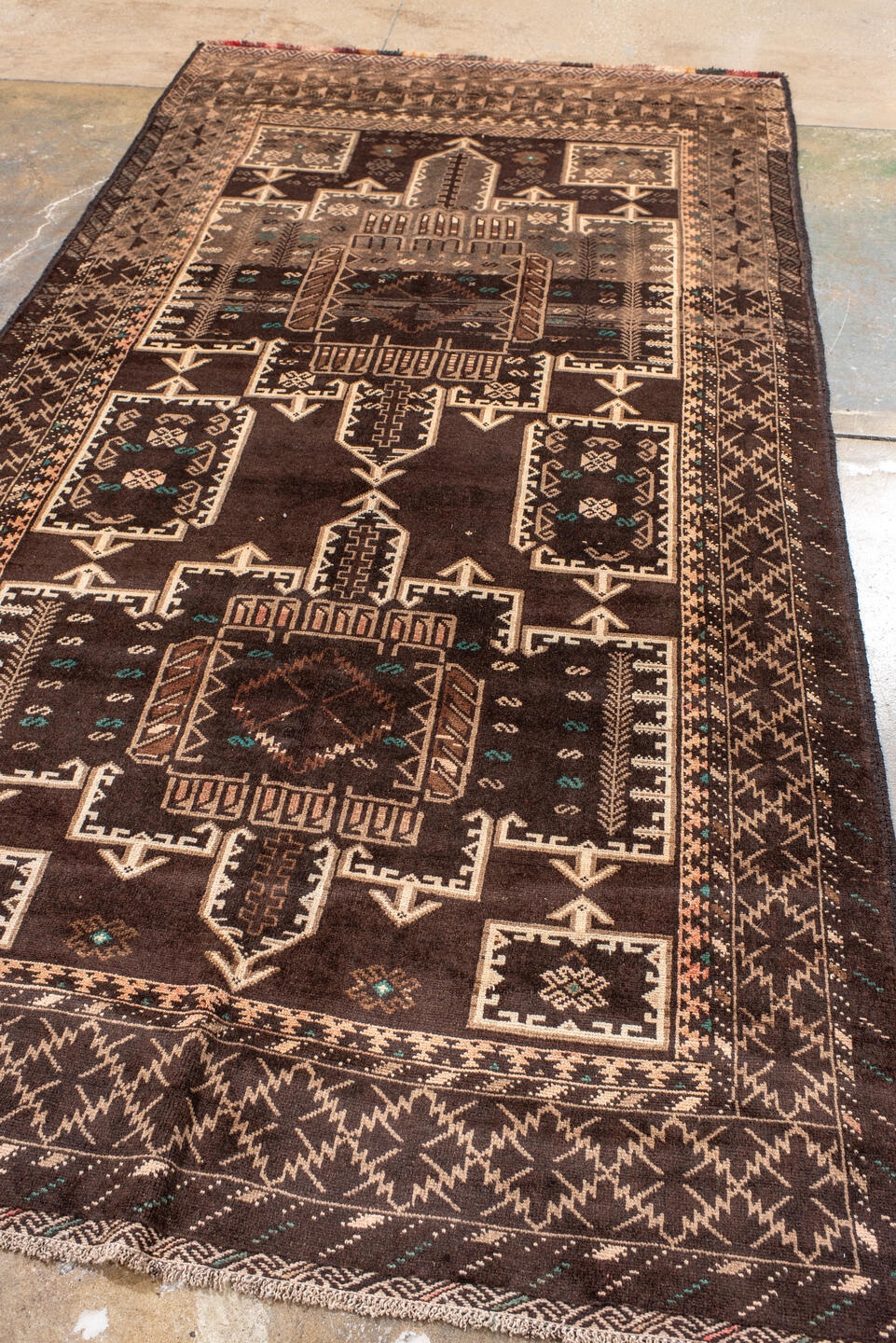 belouch Rug - # 128156