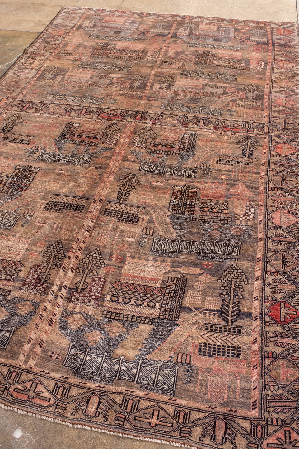 belouch Rug - # 128563