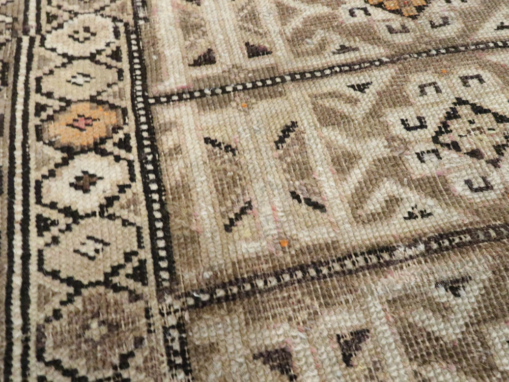 caucasian Rug - # 103479