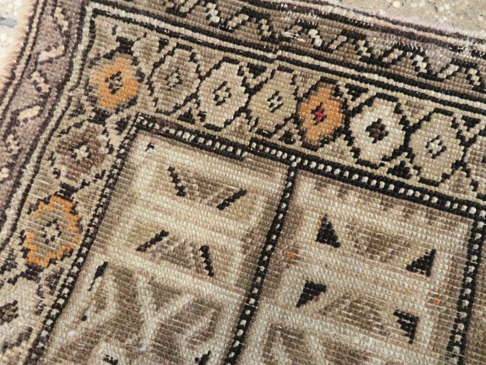 caucasian Rug - # 103479