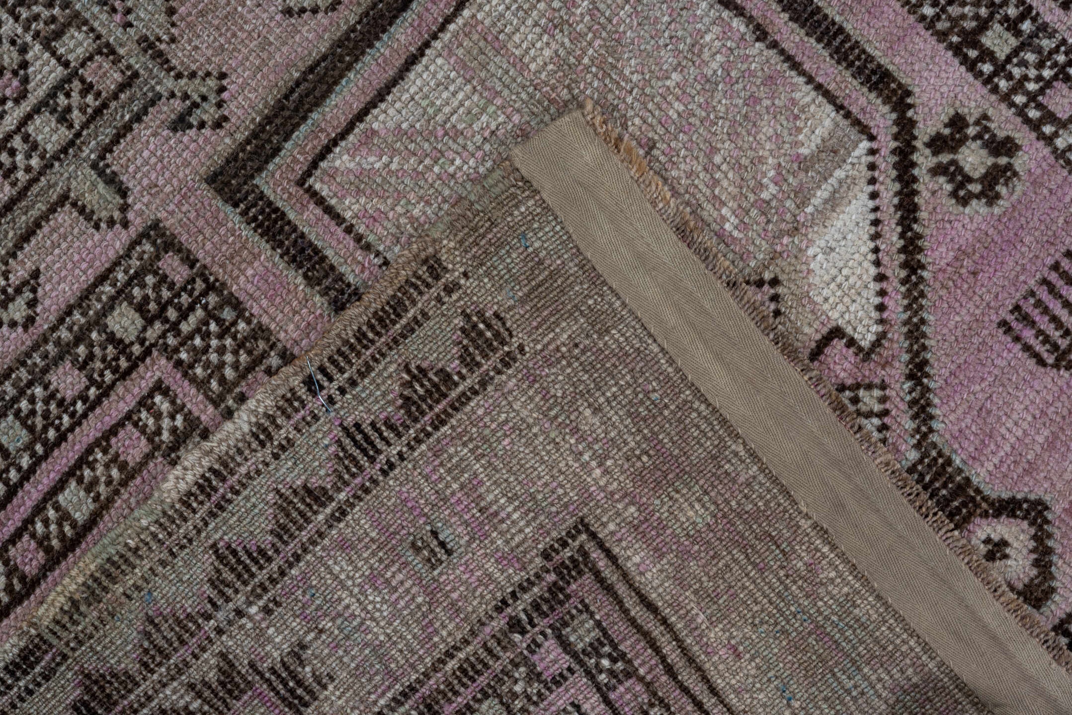 caucasian Rug - # 125569