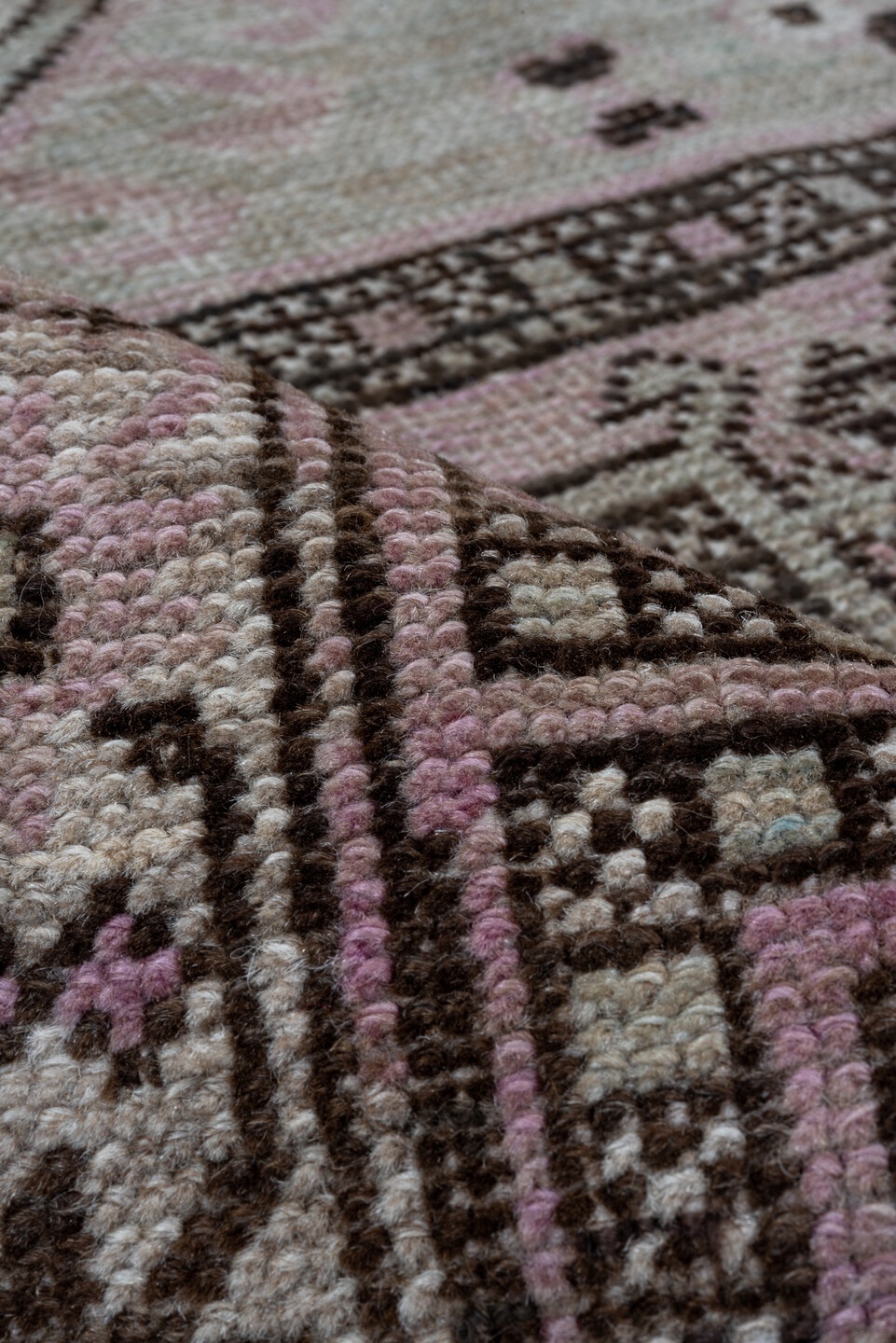 caucasian Rug - # 125569