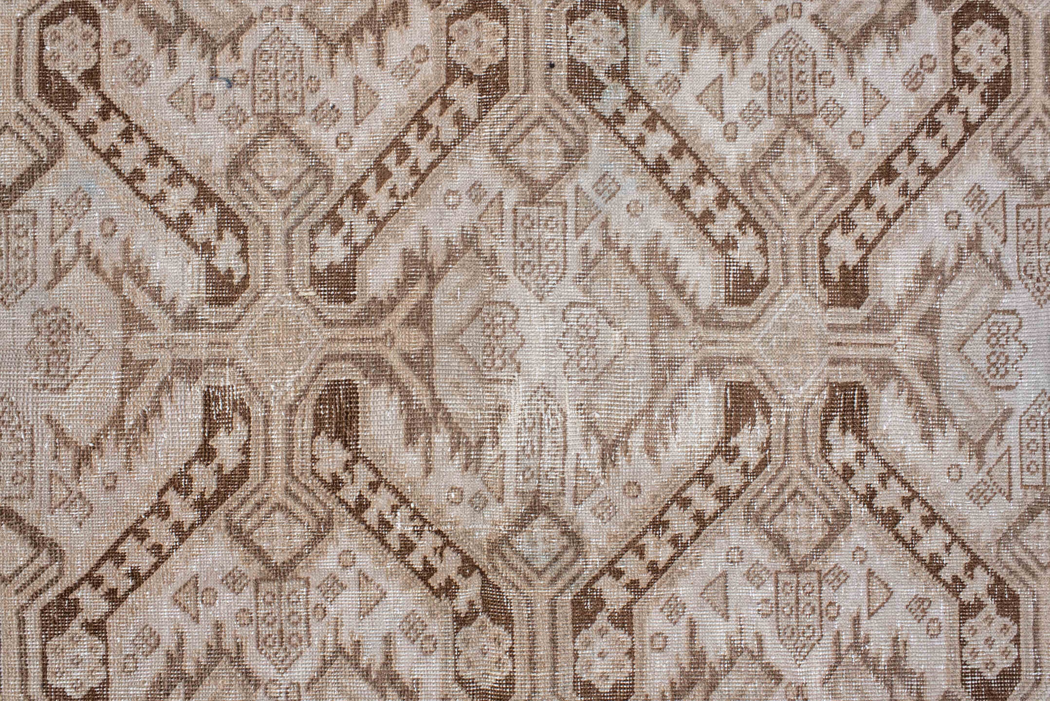 caucasian Rug - # 125628