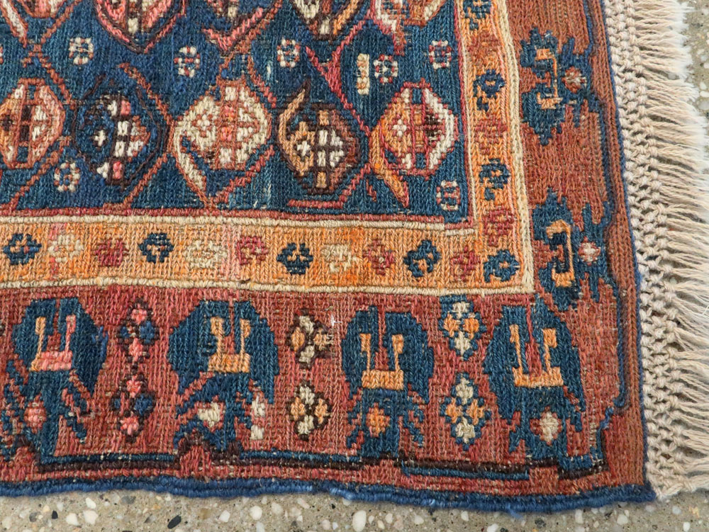 central Rug - # 101904