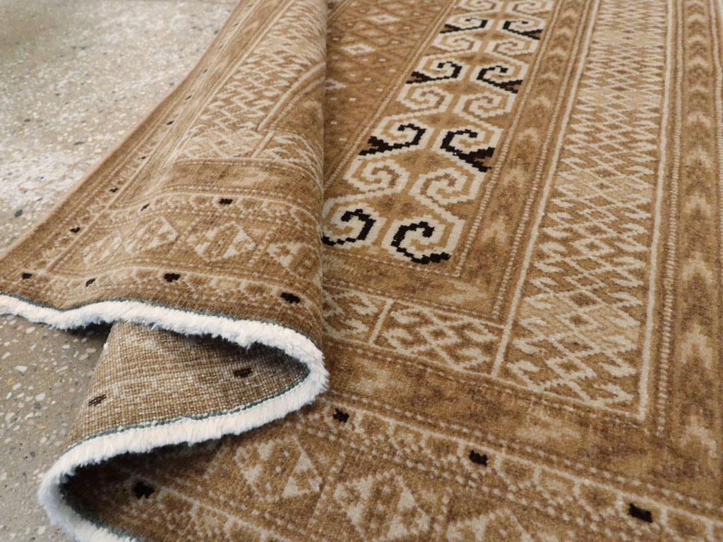 central Rug - # 102598