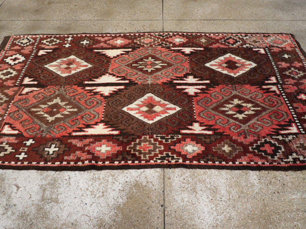 central Rug - # 107863