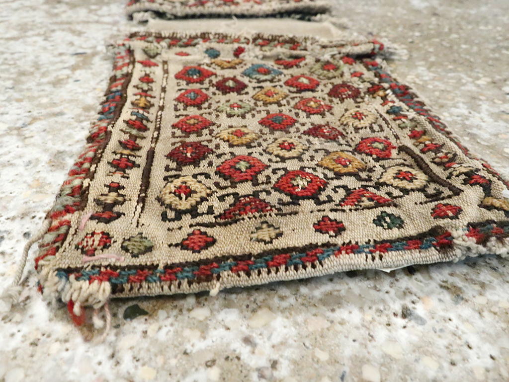 central Rug - # 104551