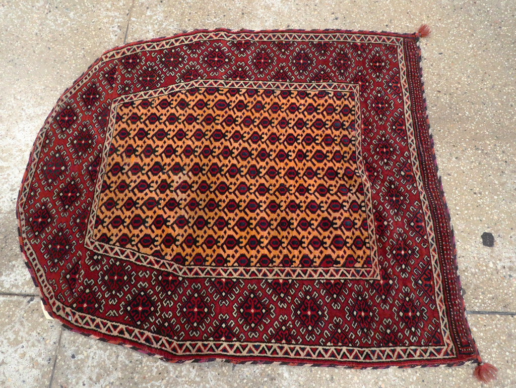 central Rug - # 106798