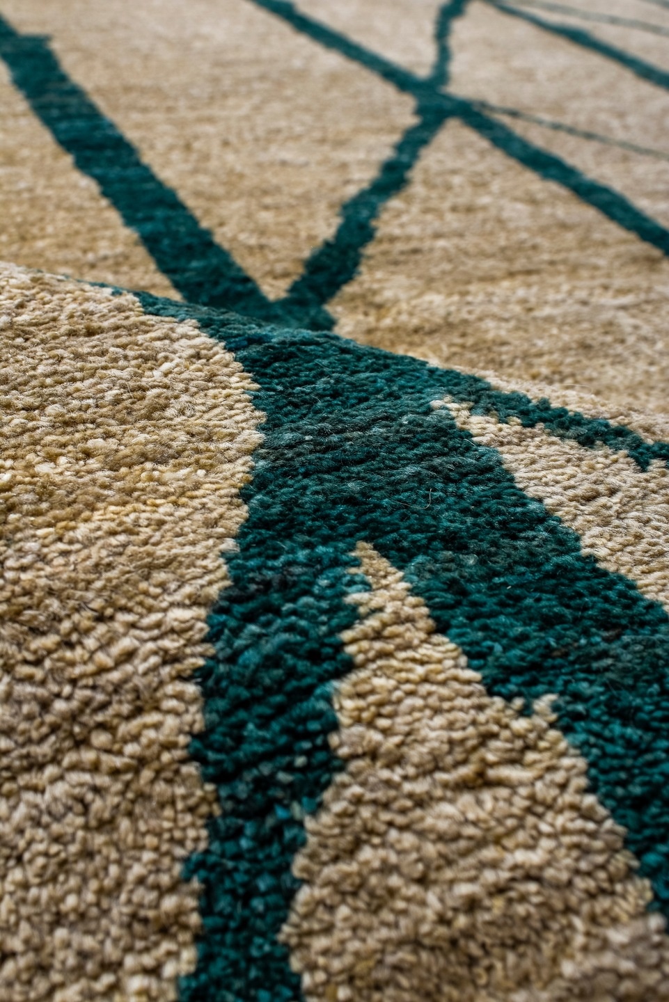 contemporary Carpet - # 128517