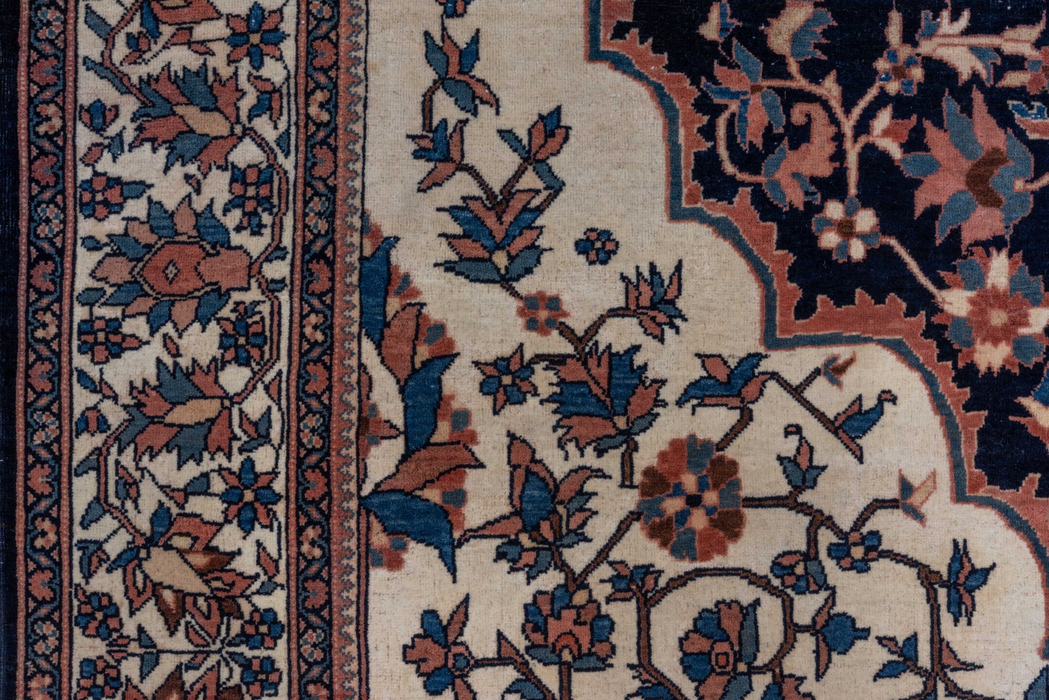 far.sarouk Rug - # 126909