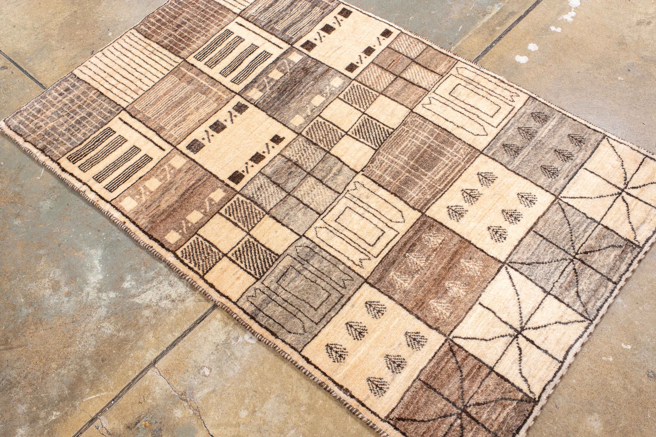gabbe Rug - # 125452