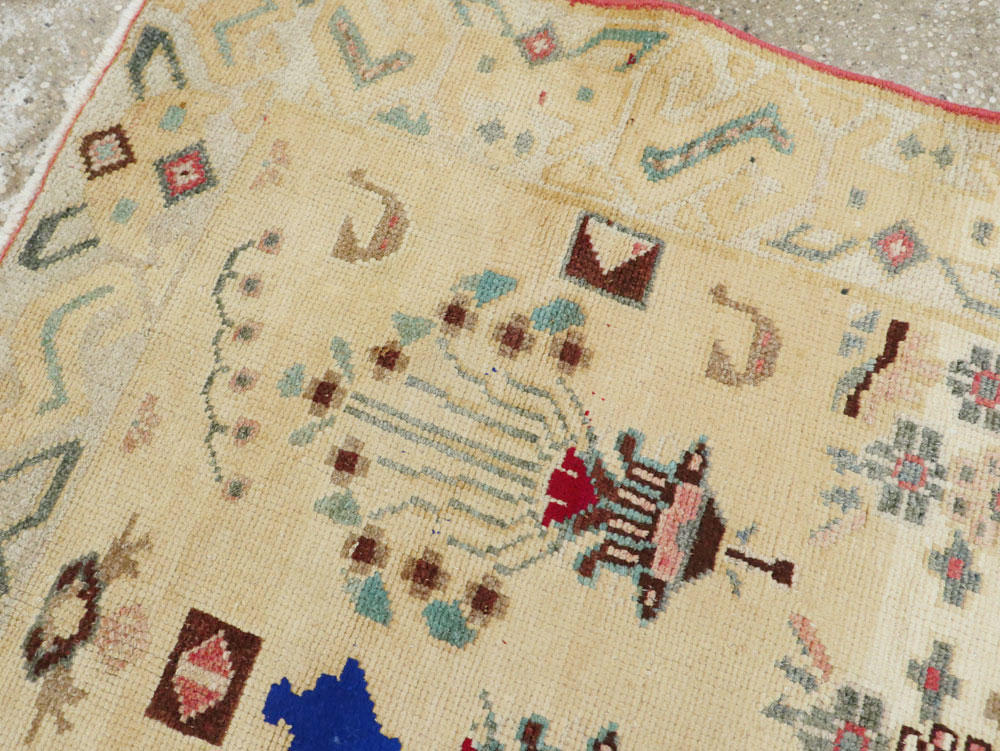 hamdan Rug - # 105018