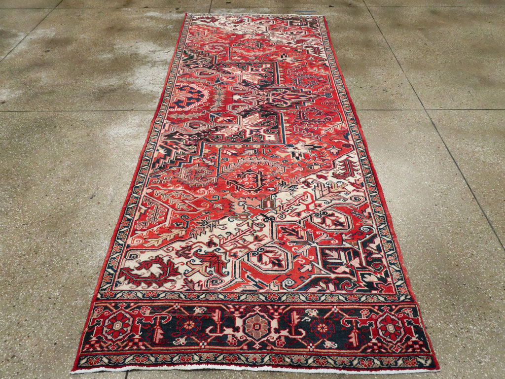 heriz Rug - # 105476