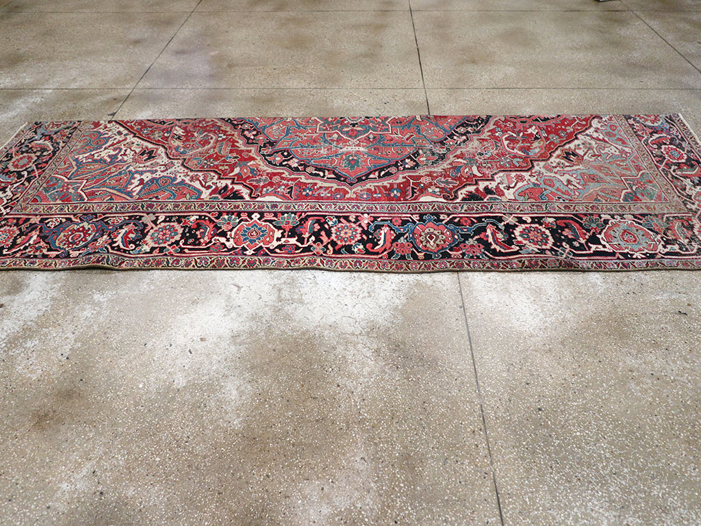 heriz Carpet - # 108911