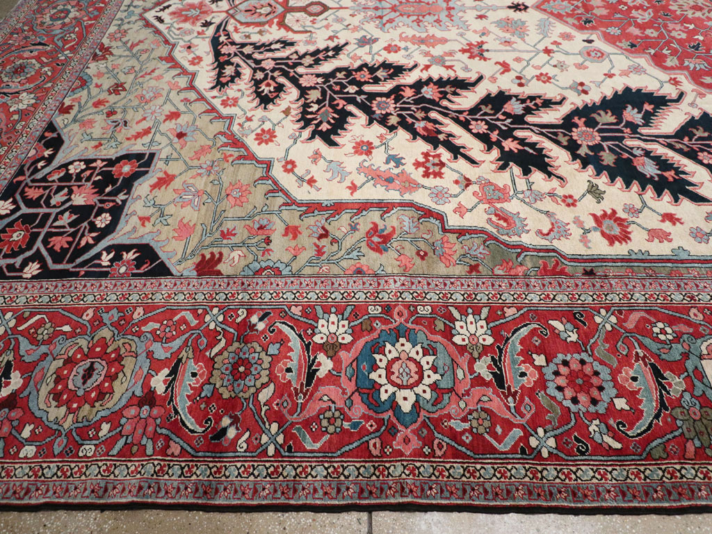 heriz Carpet - # 109559