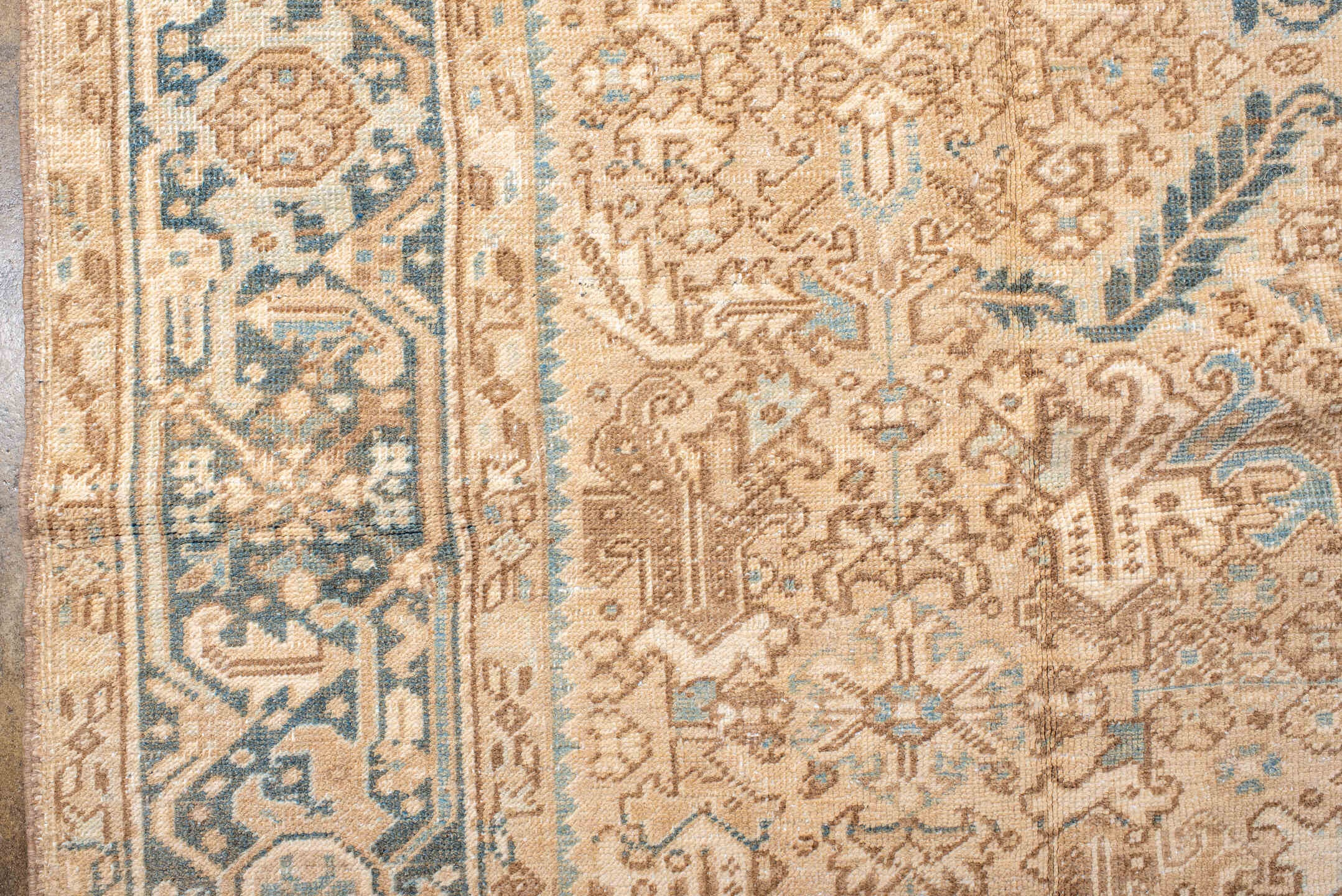heriz Carpet - # 128416