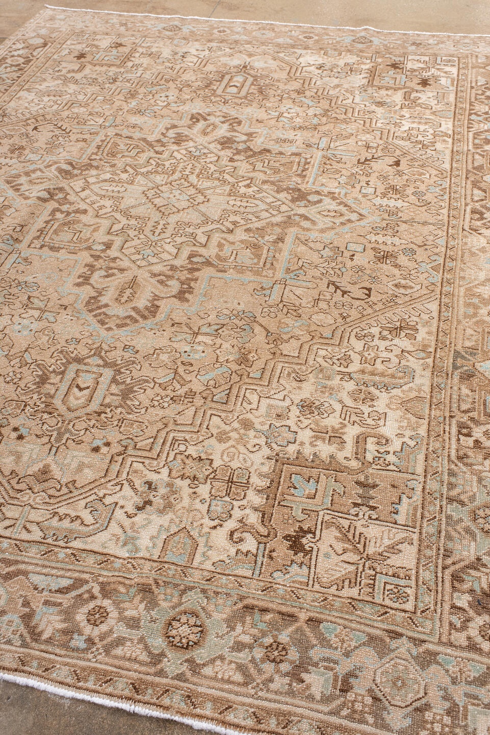 heriz Carpet - # 128824