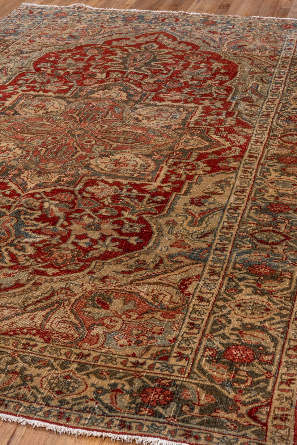 heriz Carpet - # 128918