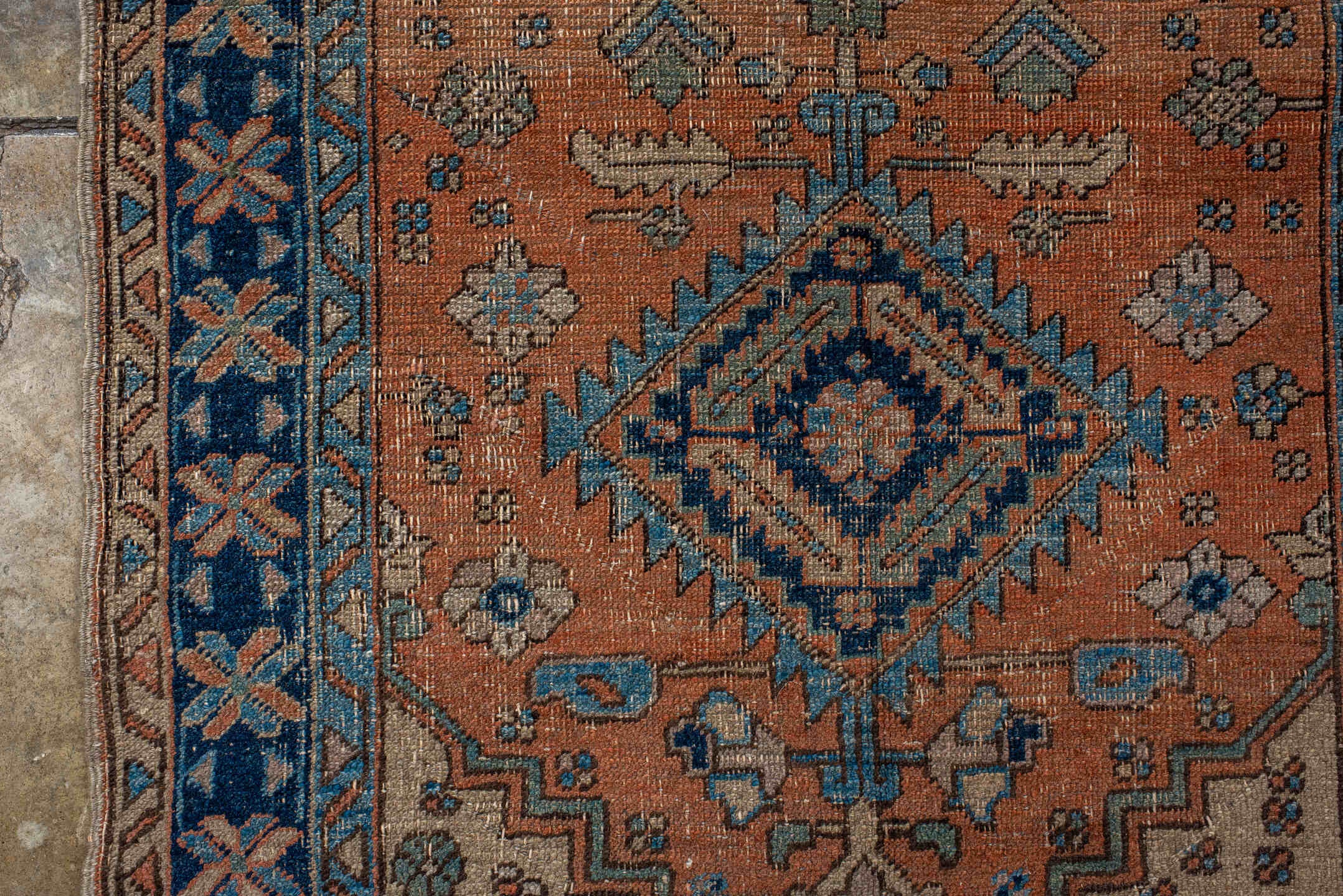 heriz Rug - # 125998