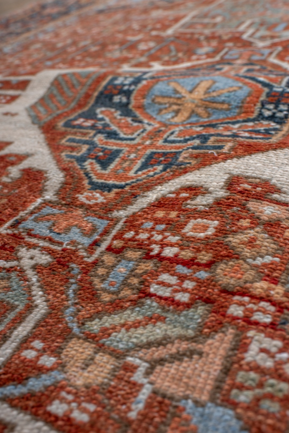 heriz Rug - # 126334