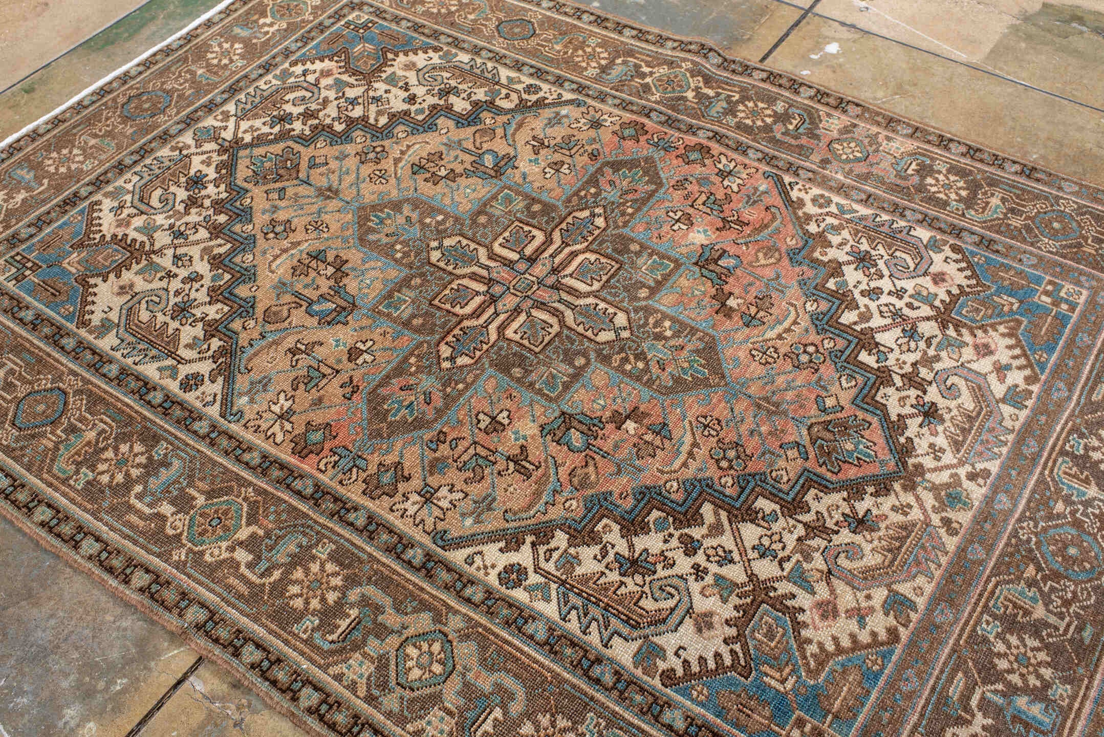 heriz Rug - # 126689