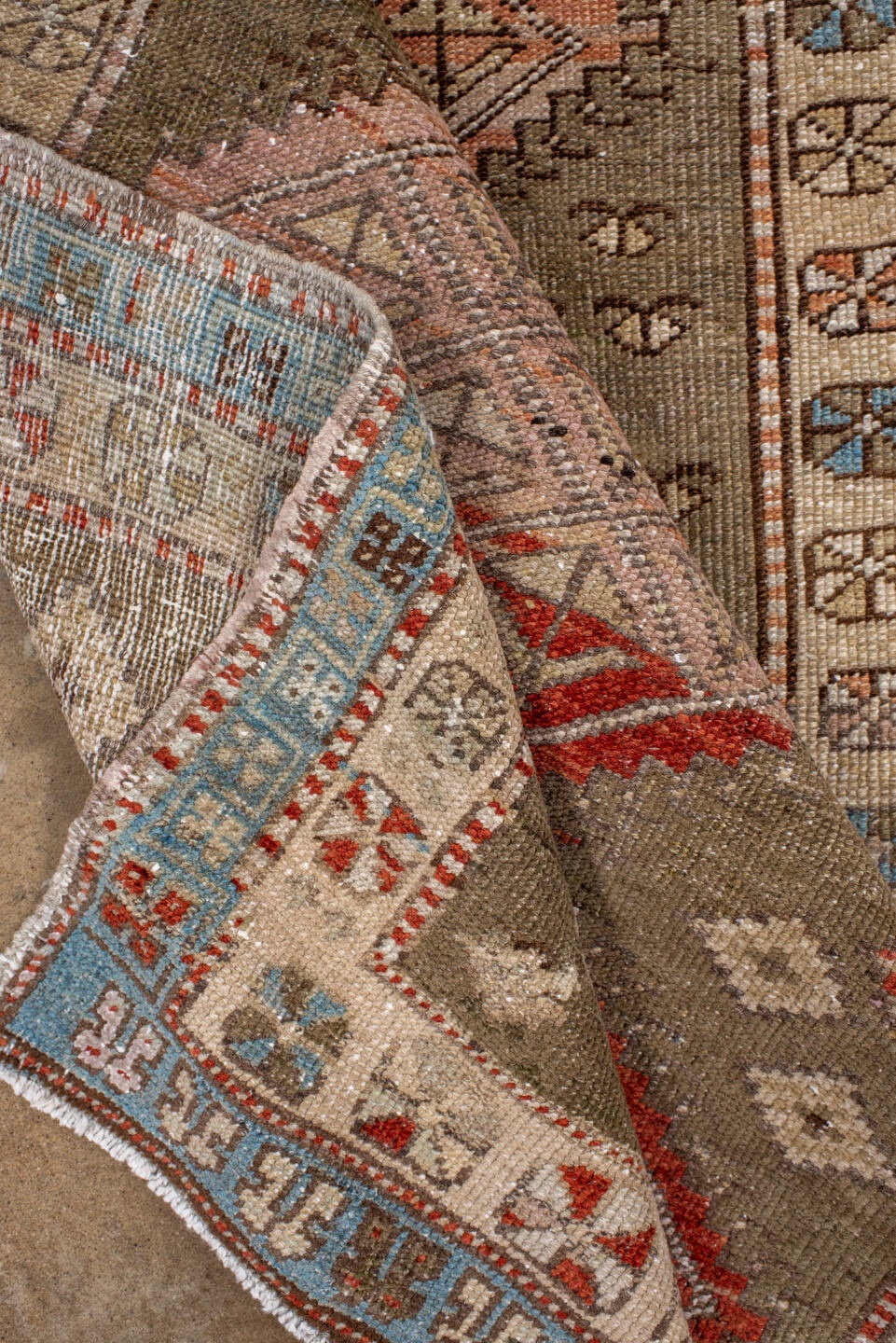 heriz Rug - # 127014