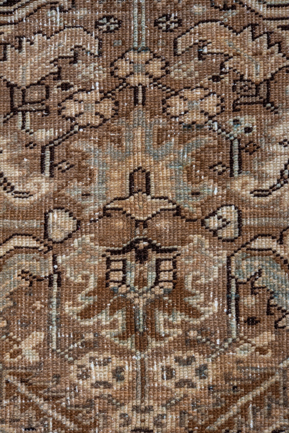 heriz Rug - # 127283