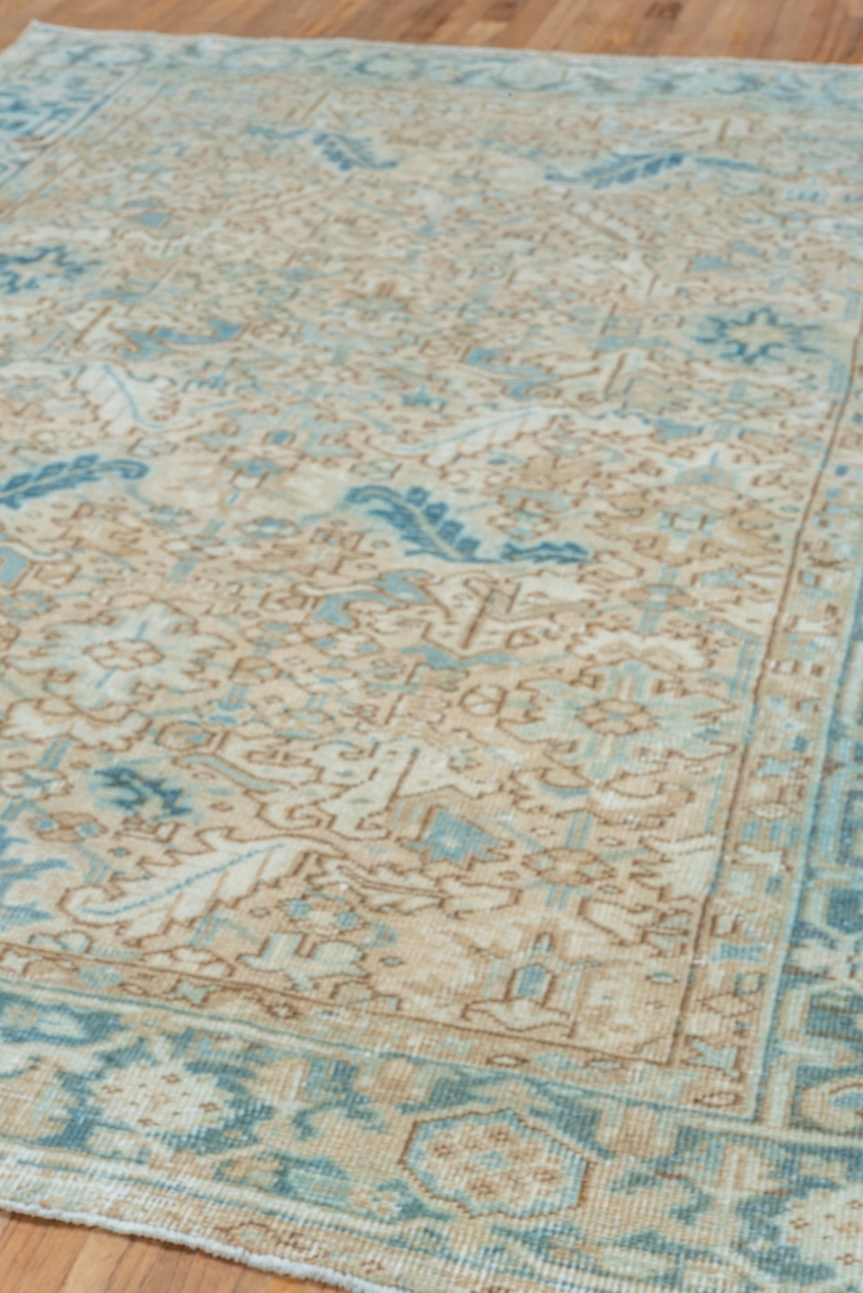 heriz Rug - # 127711