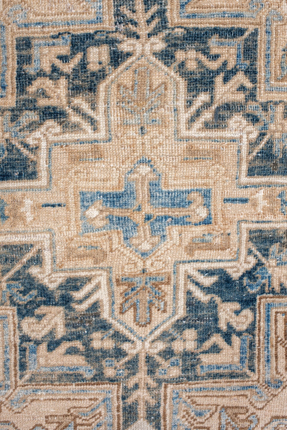 heriz Rug - # 127952