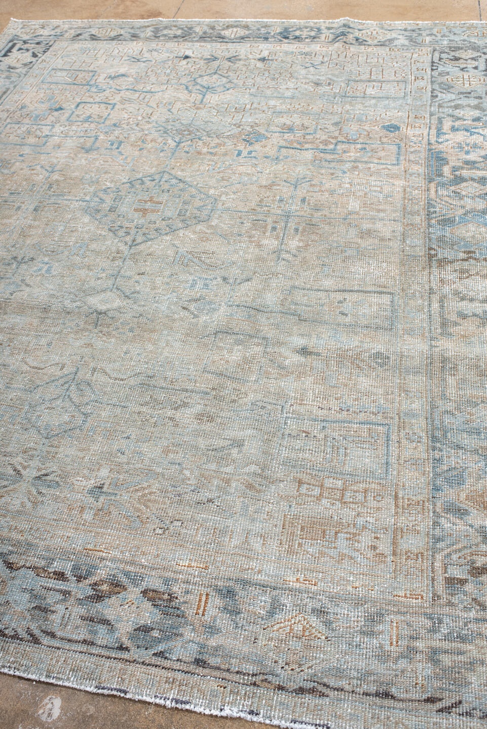 heriz Rug - # 128173