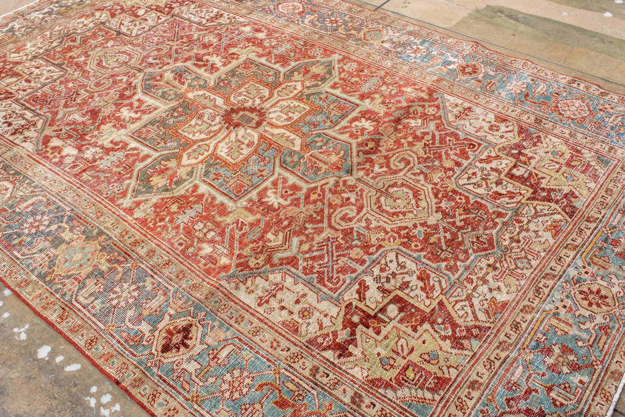 heriz Rug - # 128545