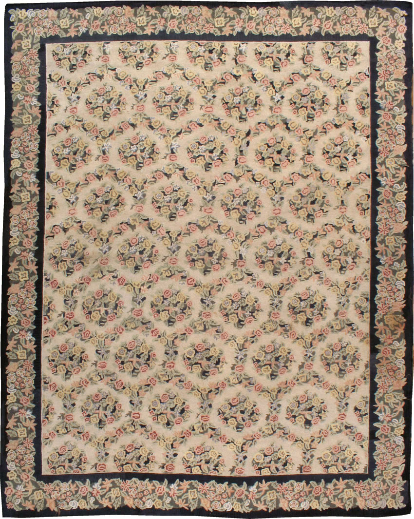 hooked Carpet - # 102849