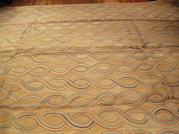 hooked Carpet - # 4149
