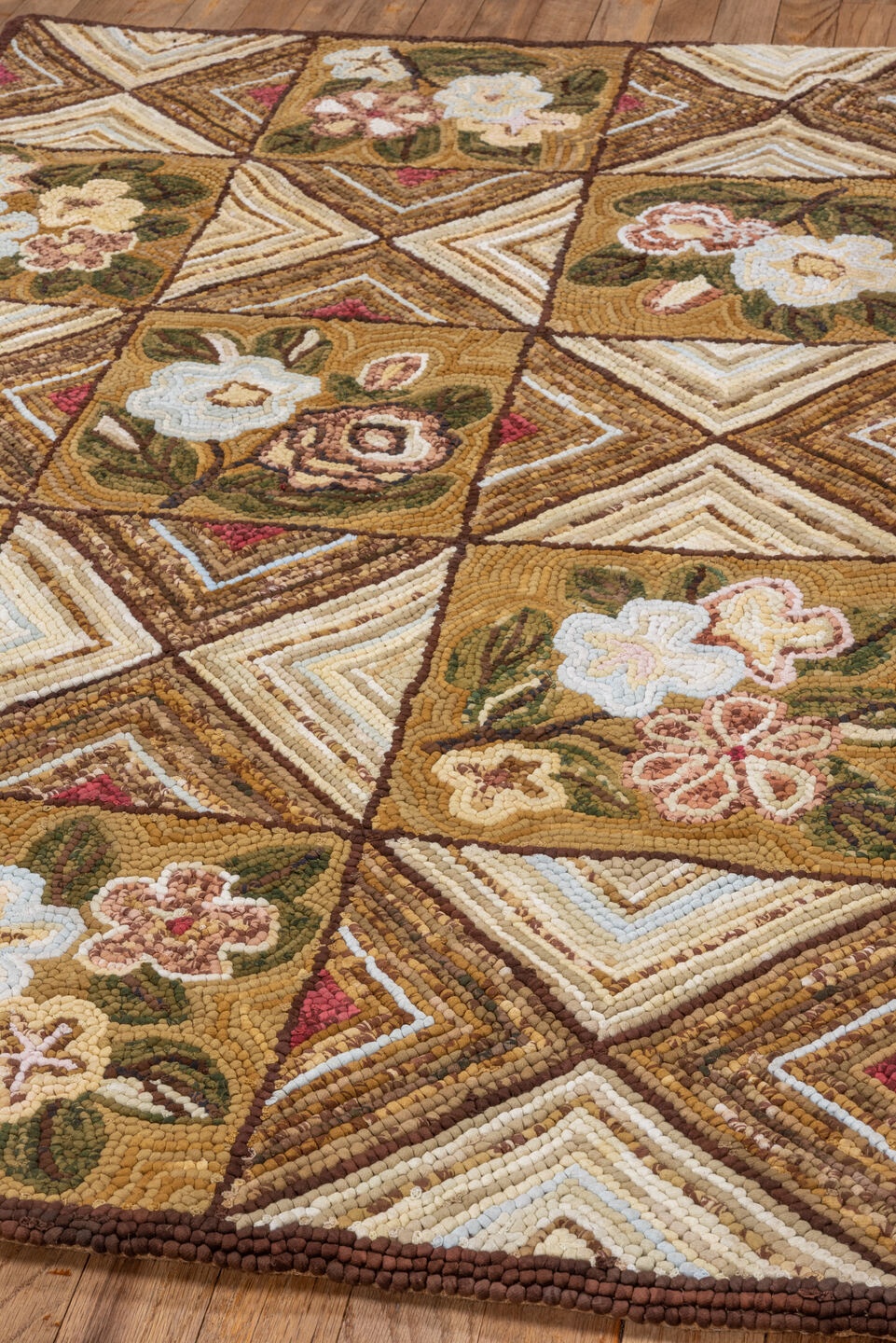 hooked Rug - # 125570