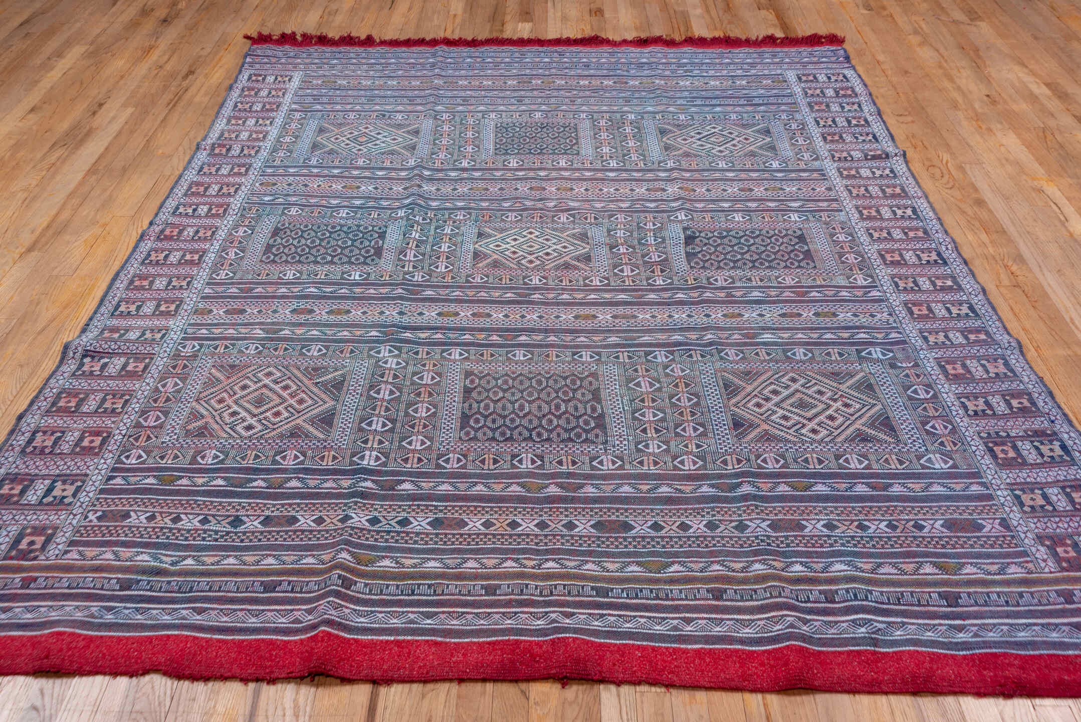 jijim Rug - # 128165