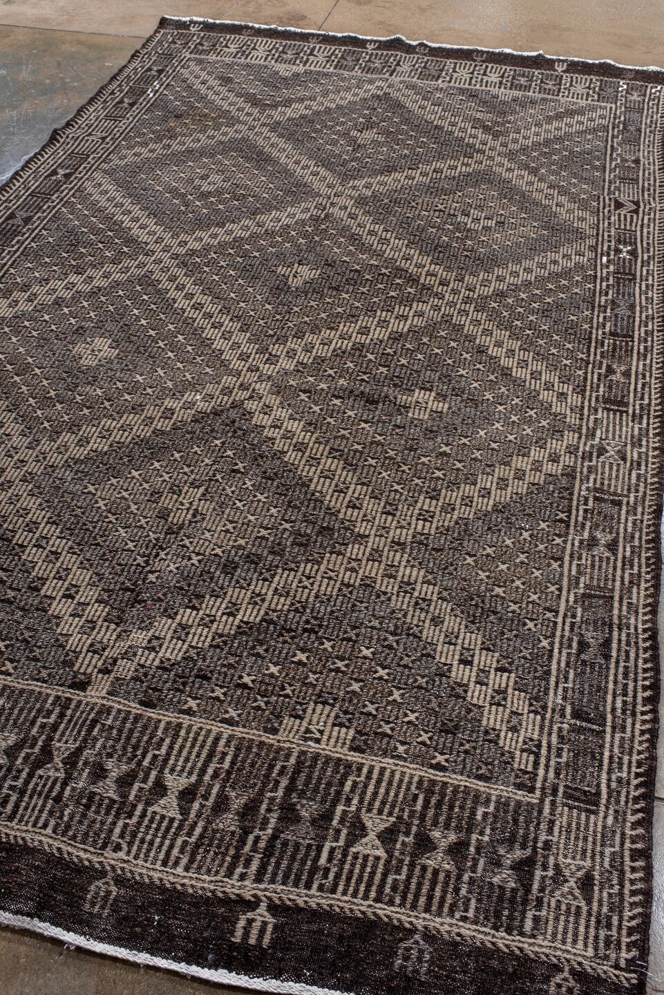 jijim Rug - # 128383