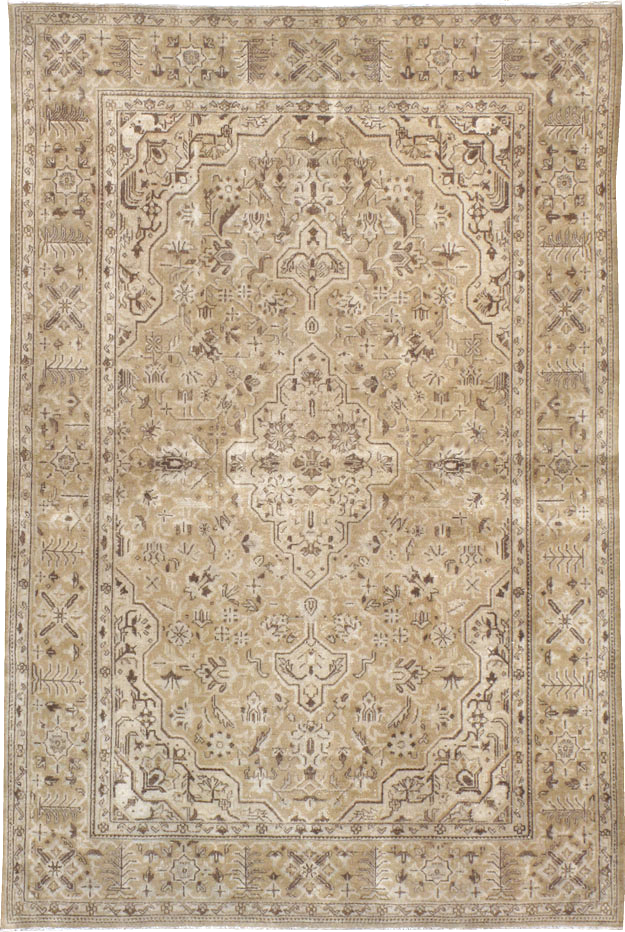 kashan Rug - # 102313