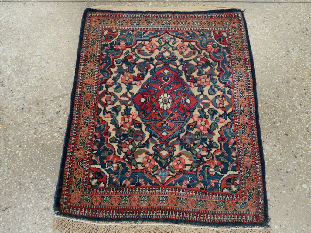 kashan Rug - # 103741