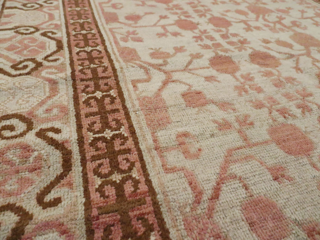 khotan Rug - # 101885